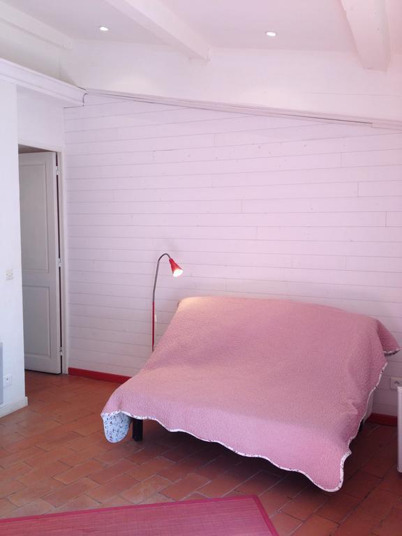 B&B Lei Bancaou Ла Гард-Френе Екстериор снимка