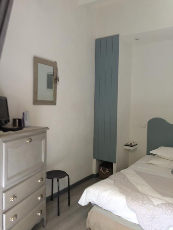 B&B Lei Bancaou Ла Гард-Френе Екстериор снимка